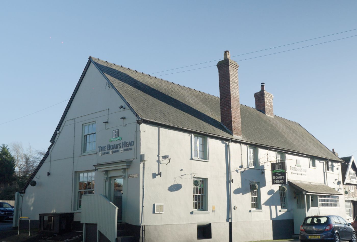 Sykes Owner Stories - The Boars Head Pub - Sykes Holiday Cottages