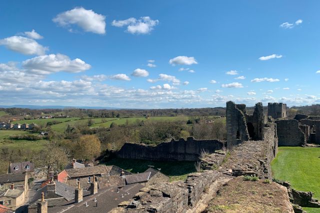 Richmond Castle - Chloe