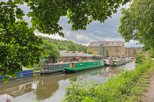 Sowerby Bridge Wharf