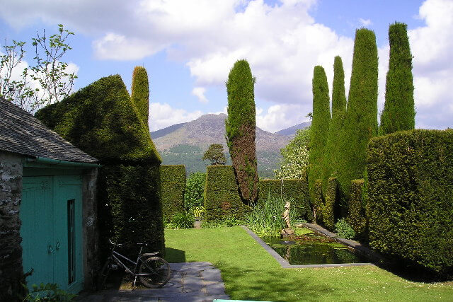 Plas Brondanw Gardens, North Wales